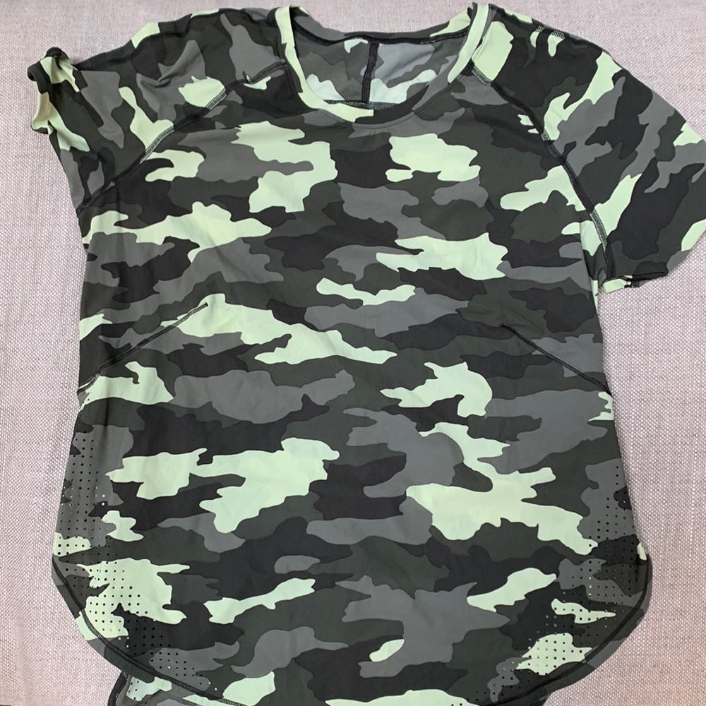 Lululemon UVP Short Sleeve Running Top